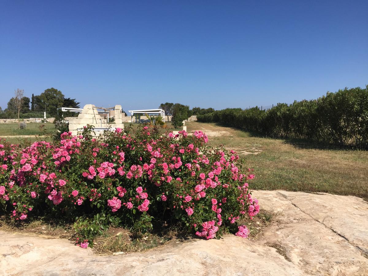 Masseria Gelsi Torre Chianca Buitenkant foto